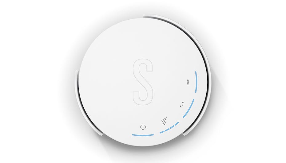 Zbliżenie na dotykowy panel sterowania wentylatora Peter little od Stadler Form